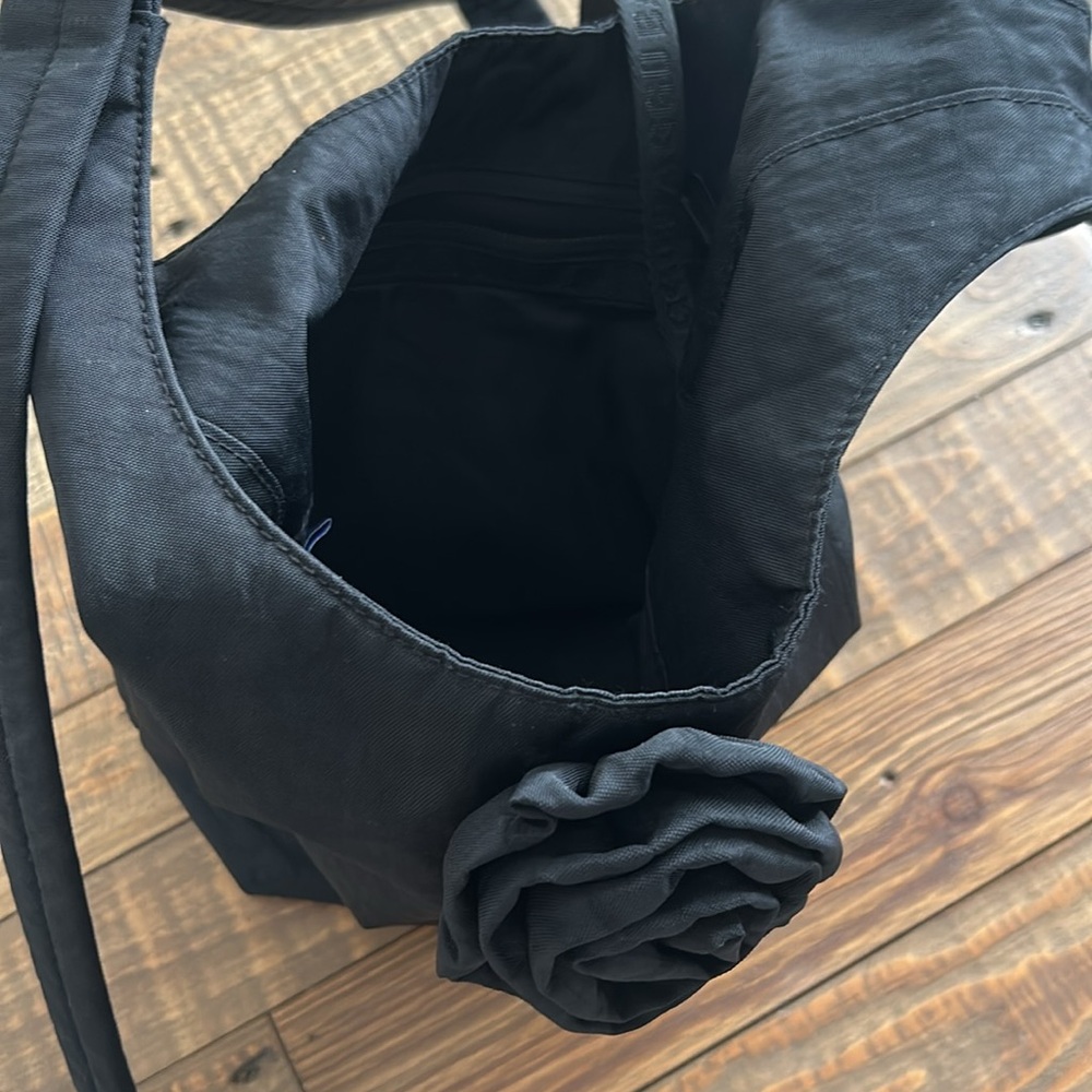 BAGGU Black Small Nylon Sling Bag with Rosette - Picture 4 of 8